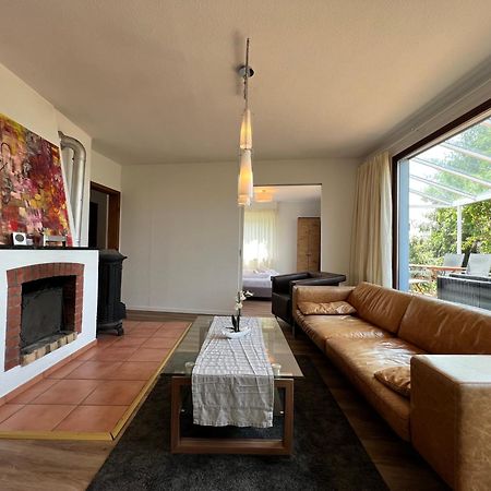 Ferienhaus Wellnesshuette Mit Aussenwhirlpool Und Herrlichem See-Und Alpenblick Uberlingen Exterior foto