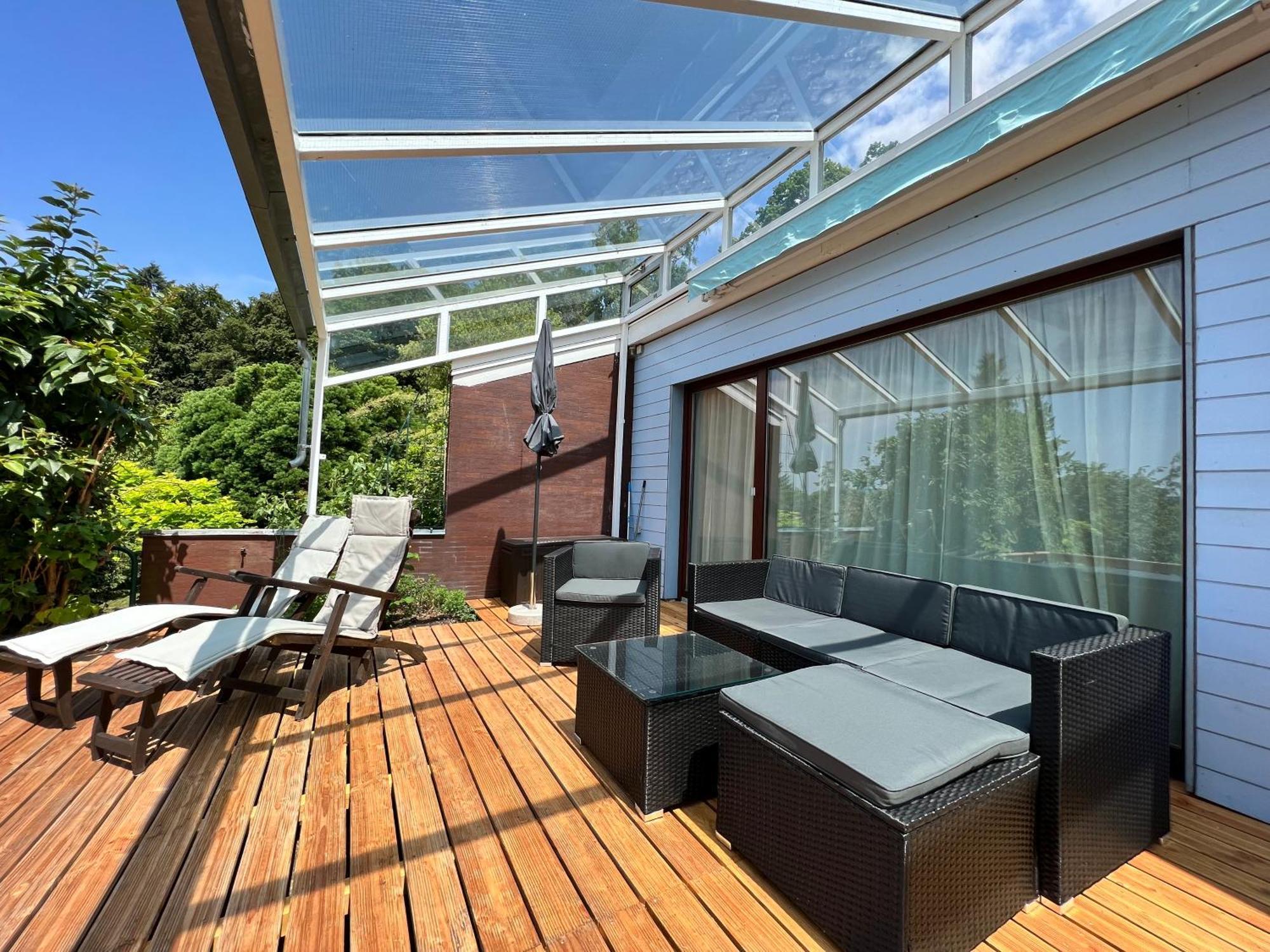 Ferienhaus Wellnesshuette Mit Aussenwhirlpool Und Herrlichem See-Und Alpenblick Uberlingen Exterior foto