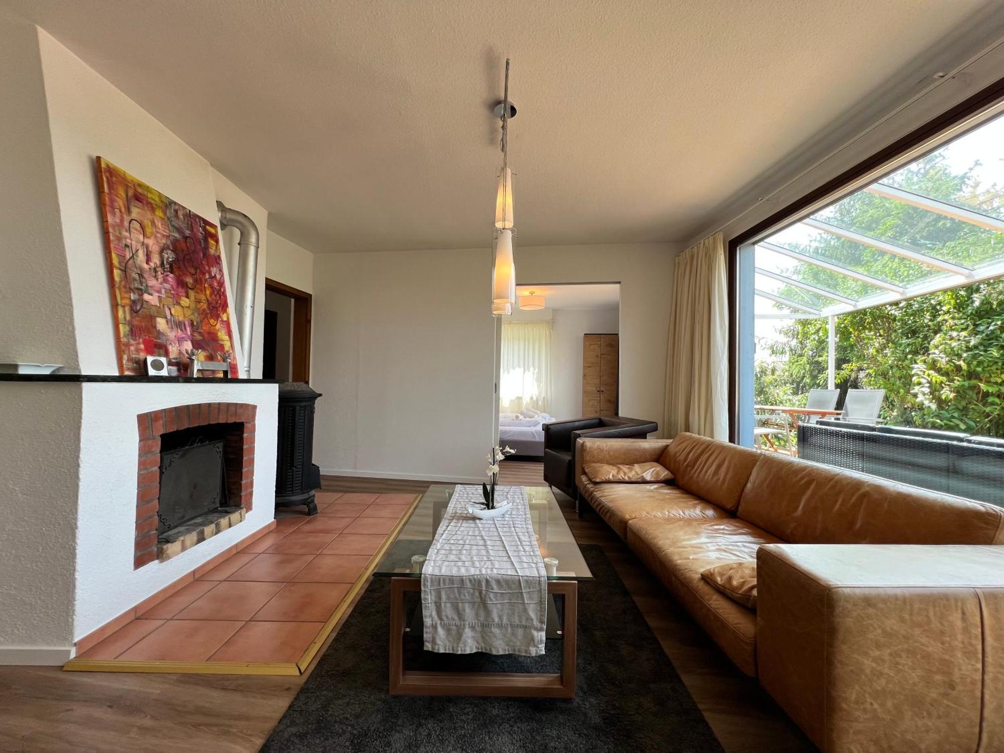 Ferienhaus Wellnesshuette Mit Aussenwhirlpool Und Herrlichem See-Und Alpenblick Uberlingen Exterior foto